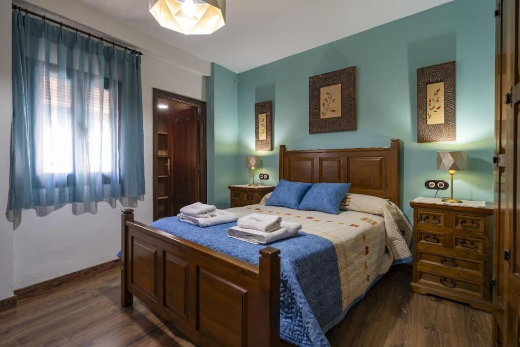 Casa Con Patio Y Terraza En Barrio Historico De La Villa, Junto Al Adarve Priego De Cordoba Bagian luar foto