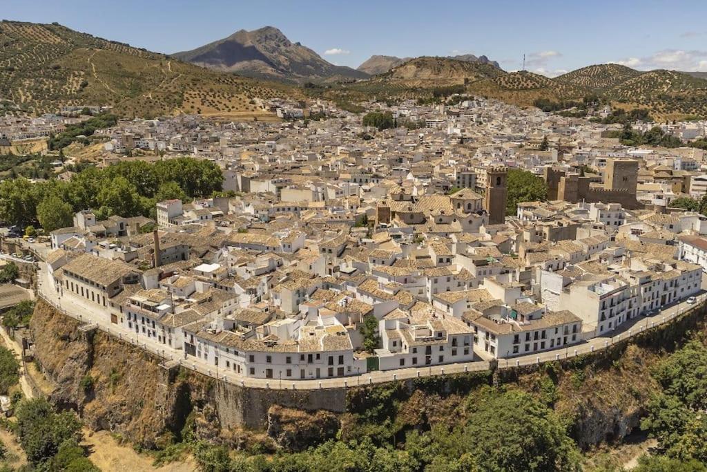 Casa Con Patio Y Terraza En Barrio Historico De La Villa, Junto Al Adarve Priego De Cordoba Bagian luar foto